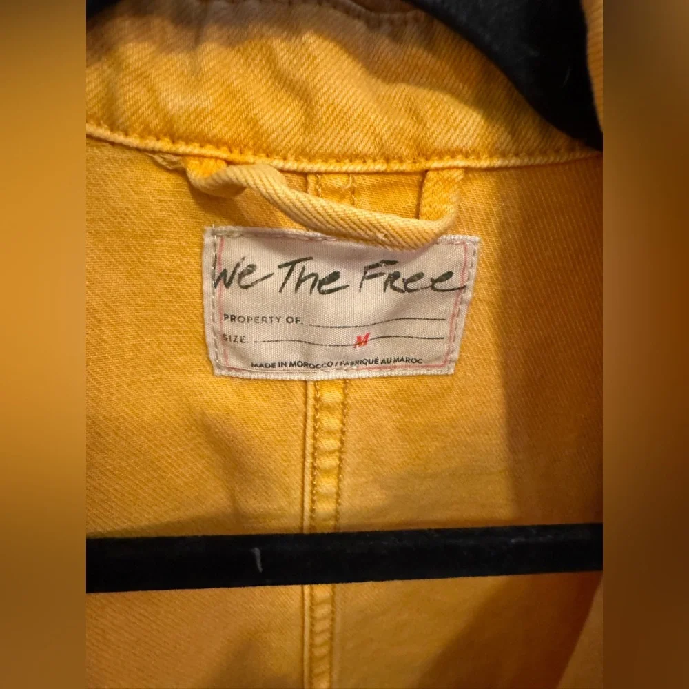 Free People Tan Jean Jacket NWOT - Picture 7 of 7